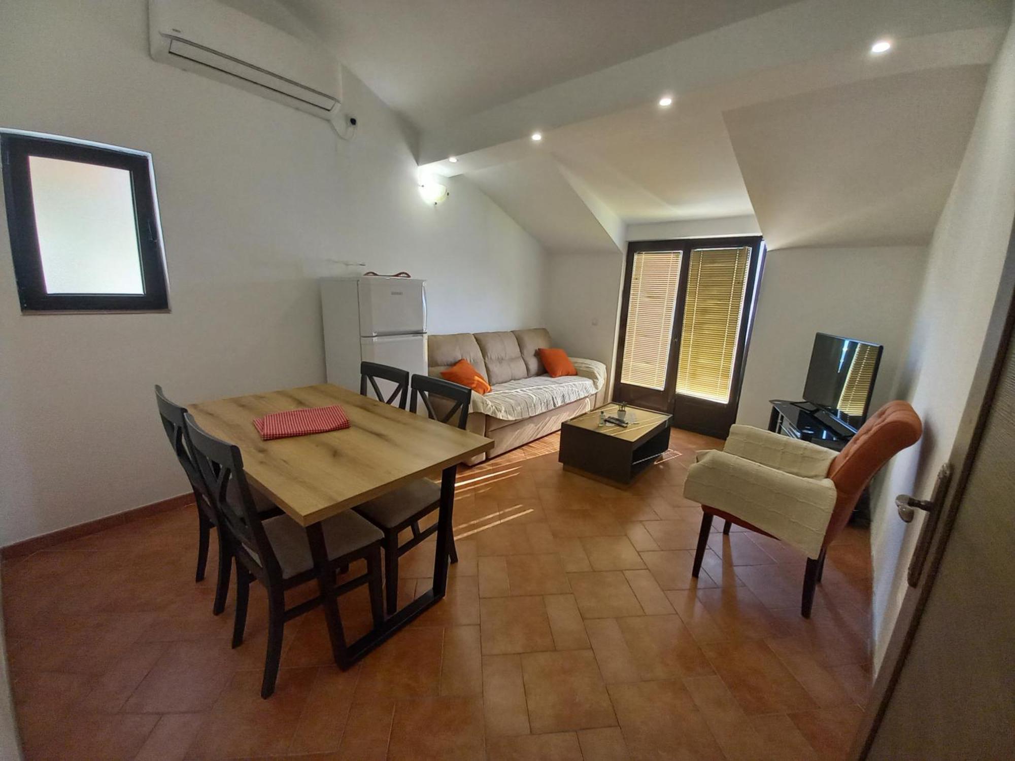 Apartments Ponta コトル 部屋 写真